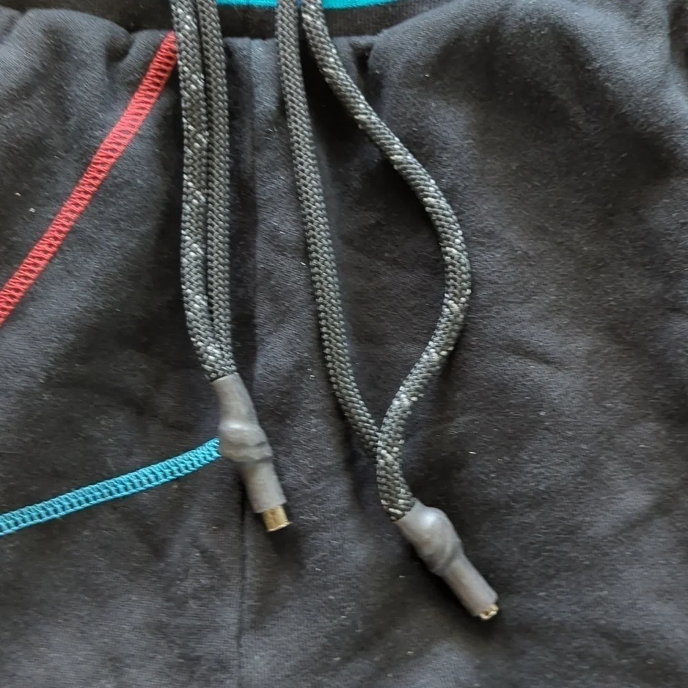 Cookies SHOW AND PROVE PROVE FLEECE SHORTS 100% Authentic SIZE medium - Picture 4 of 6